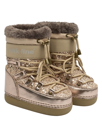 Mikk-Line glitter vinterstøvler til børn – set forfra med snørelukning og faux fur