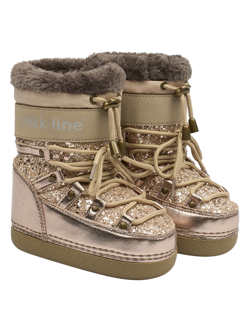 Mikk-Line glitter vinterstøvler til børn – set forfra med snørelukning og faux fur