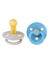 BIibs colour sut i farven mushroom set fra siden og bibs colour sut i farven breeze set forfra