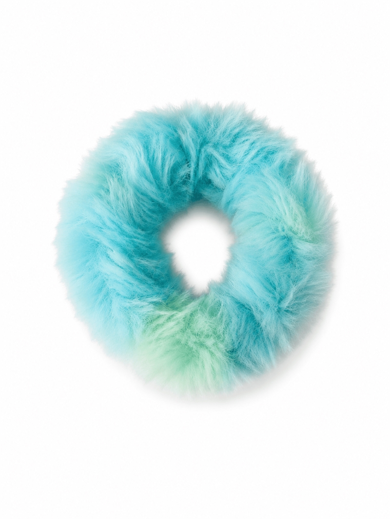 Blå og grøn fluffy scrunchie